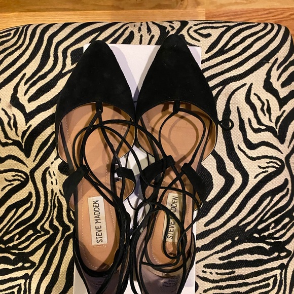 Flat shoes! Still in a good condition! Very soft suede - Picture 2 of 4